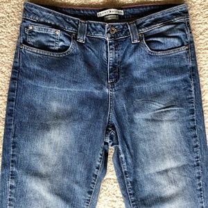 TOMMY HILFIGER Boyfriend Fit Denim Jeans